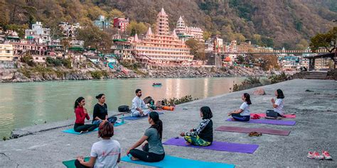 ऋषिकेश – योग , ध्यान  विश्वविख्यात नगर